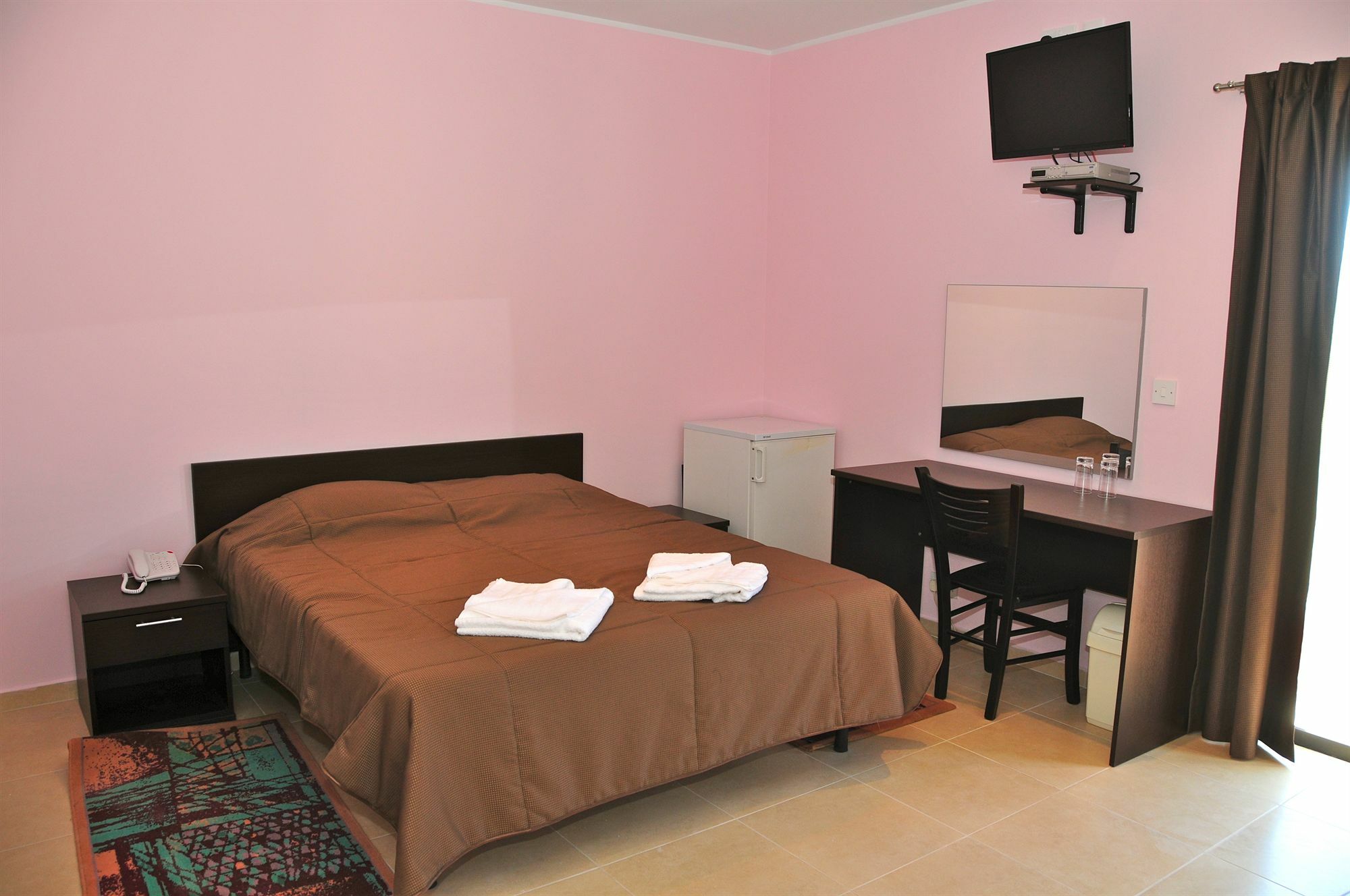 Sogdiana Guest House St. Julian's Exterior foto